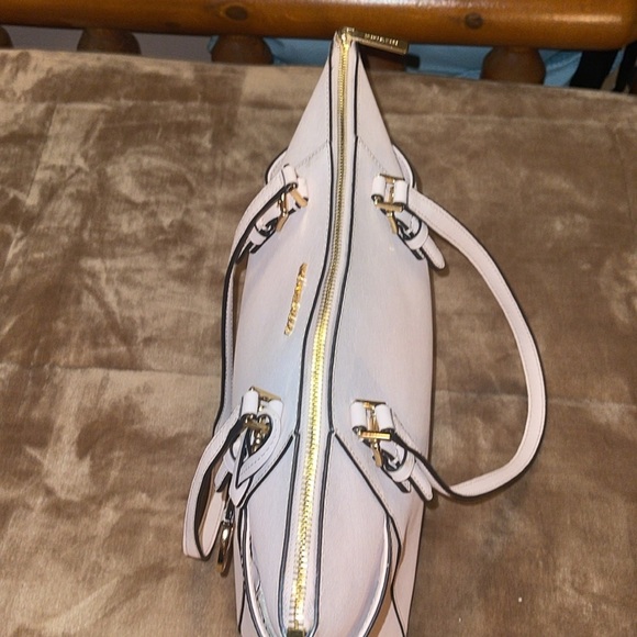 MICHAEL KORS JET SET CROSS GRAIN LEATHER TOP ZIP TOTE BAG - Picture 7 of 13